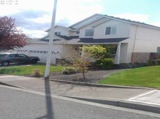 583 51st St, Washougal, WA 98671