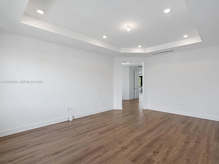 19602 NE 14th Ct — Photo 80