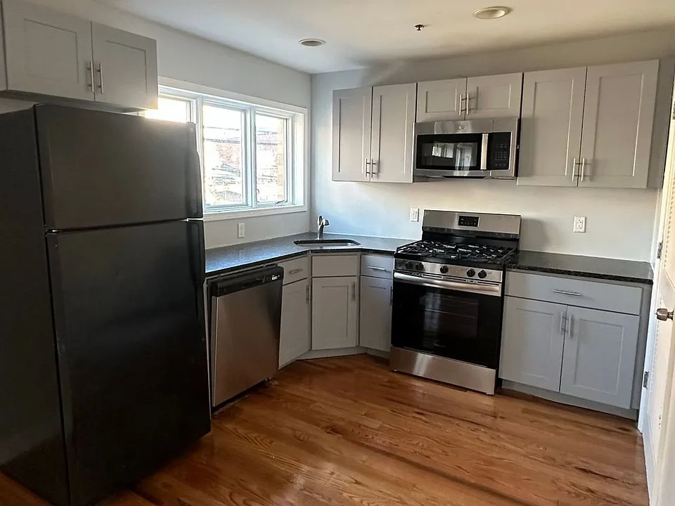 115 42nd St. c/o 4115 Park Avenue LLC