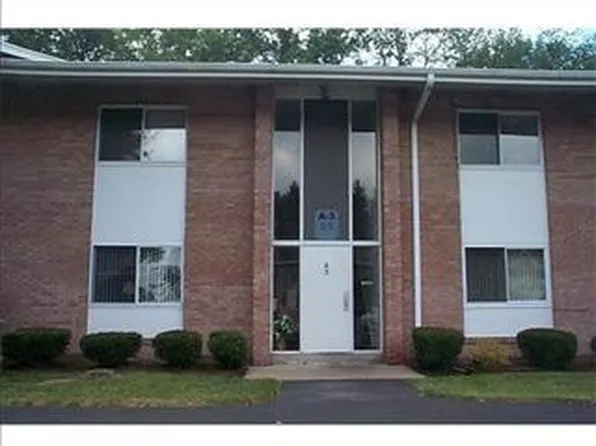 61 Darlington Rd #A-105-12, Beaver Falls, PA 15010