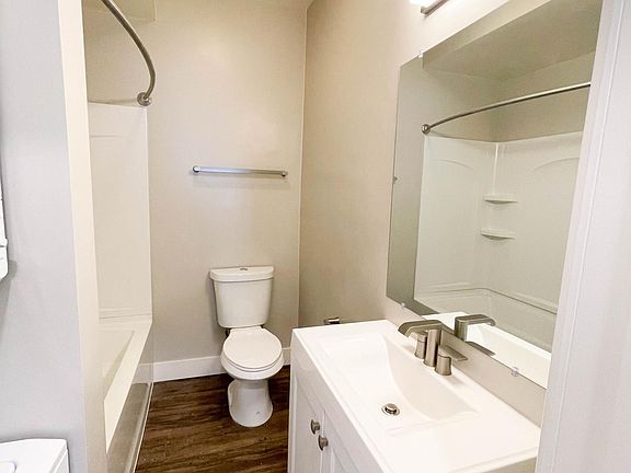 5th image of 1758 6th Ave #16