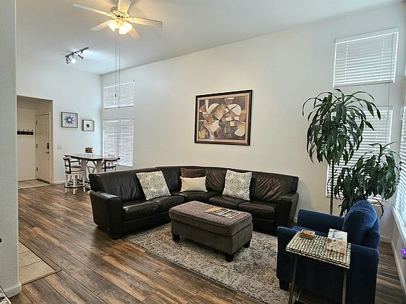 2nd image of 5855 N Kolb Rd Unit 8207