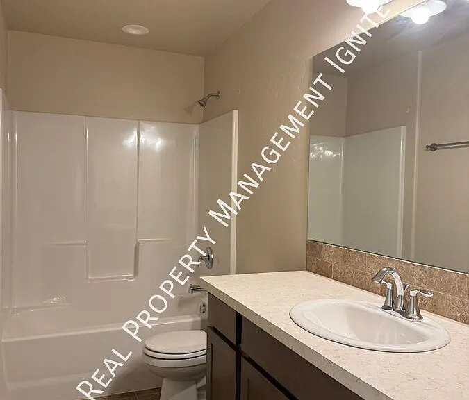 64625 Wood Ave — Photo 10