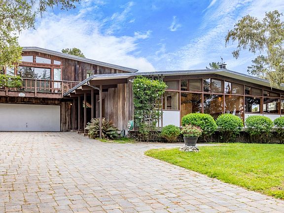 2nd image of 3071 Sloat Rd