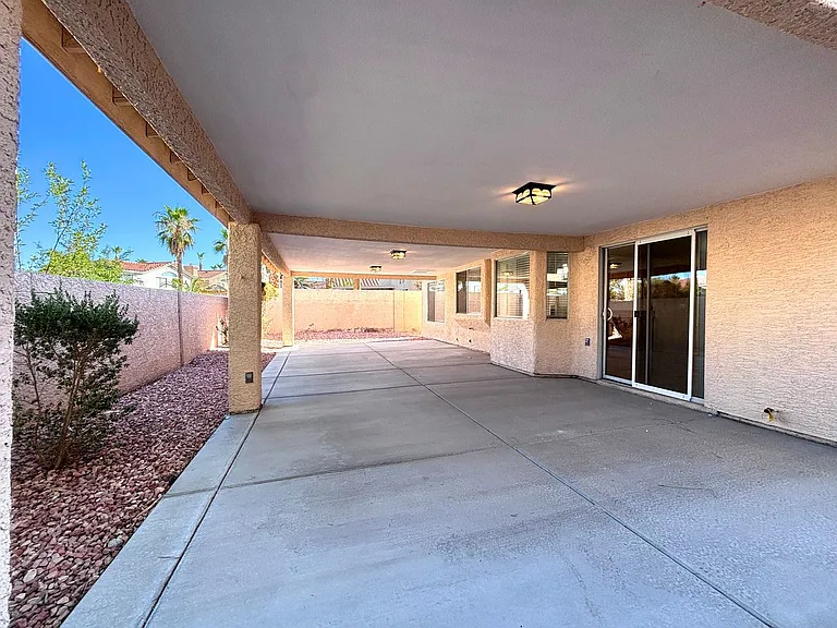 1724 Mexican Poppy St — Photo 2