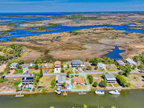 4016 Eagle Nest Dr, Hernando Beach, FL 34607