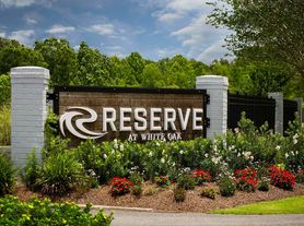 The Reserve At White Oak