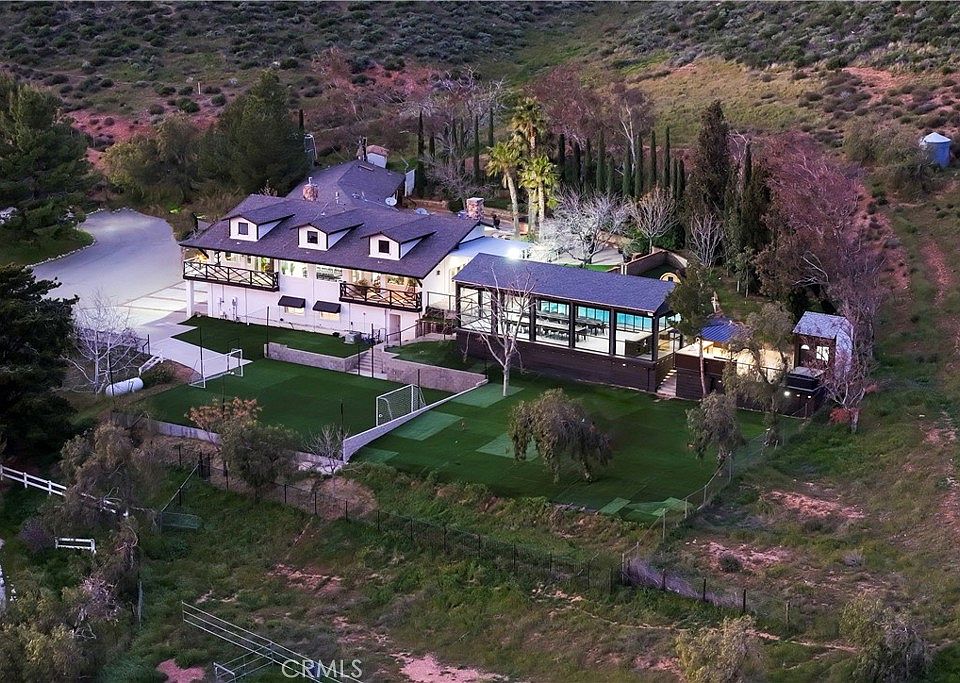 1st image of 9557 Hierba Rd