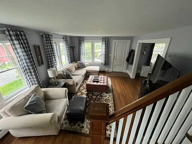 17 Wilton Rd W #0 — Photo 3