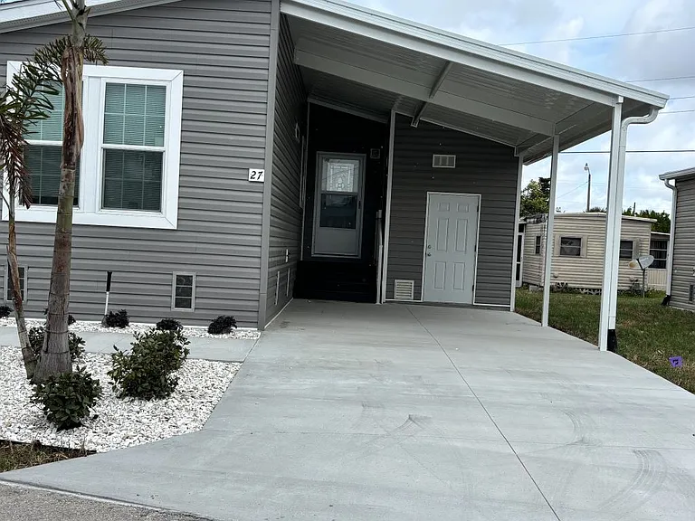 27 Nyborg Ave #27 — Photo 4