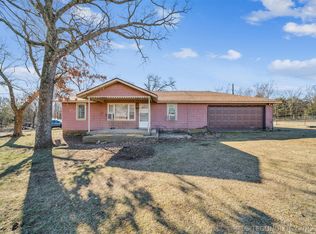 2596 E 599th Rd, Locust Grove, OK 74352
