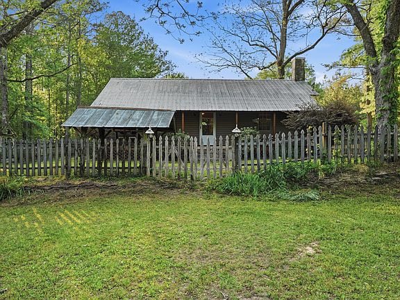 3rd image of 7166 Payne Lake Rd