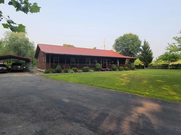 282 Dixie Rdg, Flatwoods, KY 41139