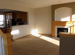 2054 Wellens St, Chaska, MN 55318