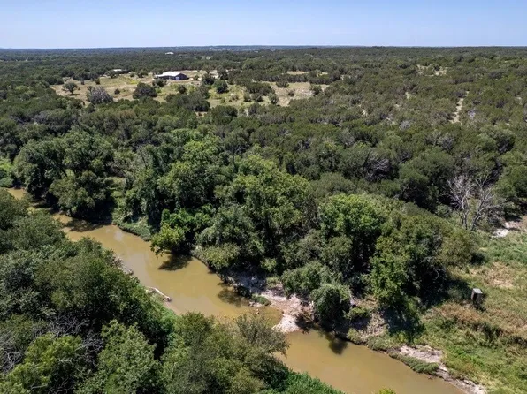 5075 Highway 22, Hamilton, TX 76531