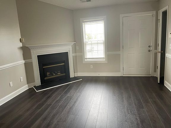 3rd image of 3608 A Palmer Dr