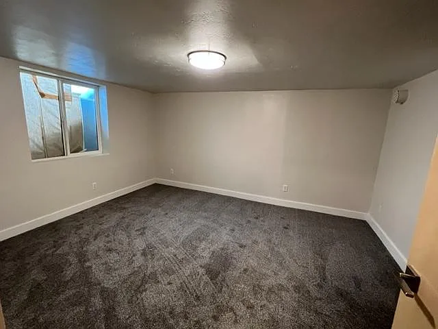 2225 1/2 Mount Ave — Photo 7