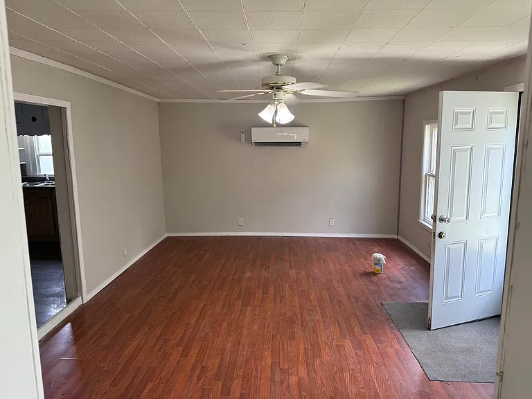 809 Ohio Ave #1/2 — Photo 1