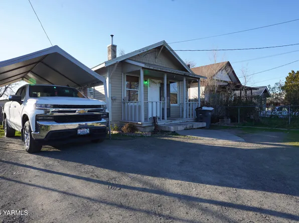 1016 N 2nd St, Yakima, WA 98901