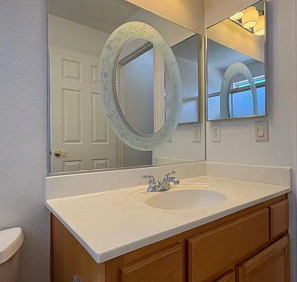 551 Duran St — Photo 12