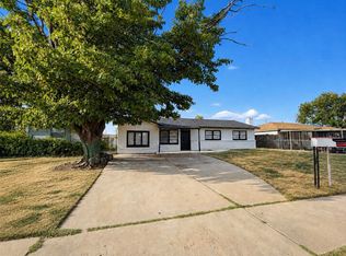 3305 E Colgate St, Lubbock, TX 79403