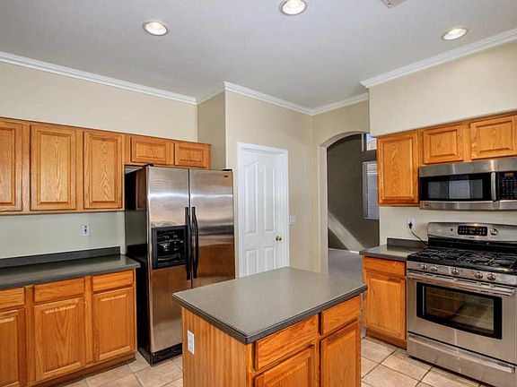 3rd image of 9150 W Melinda Ln
