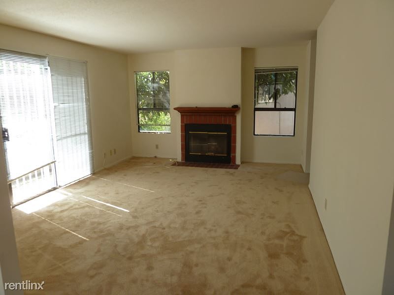 2nd image of 1847 S Barrington Ave APT 4