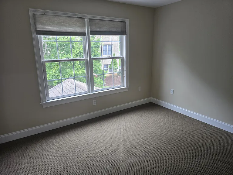 6739 Bay Hill Ct — Photo 19