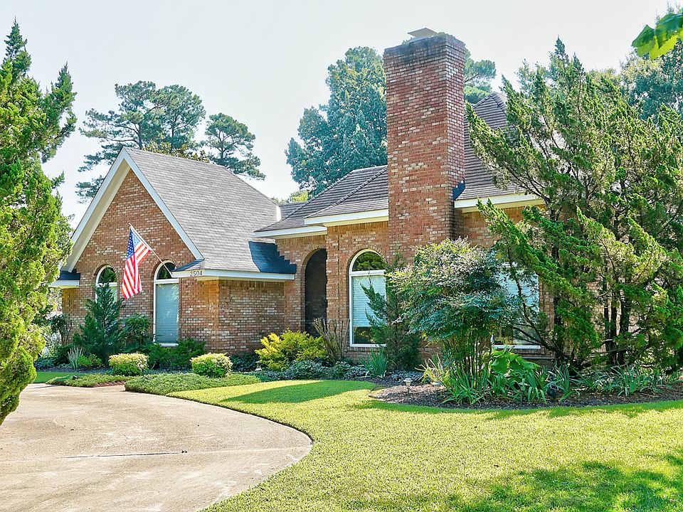 1st image of 2504 Las Brisas Dr