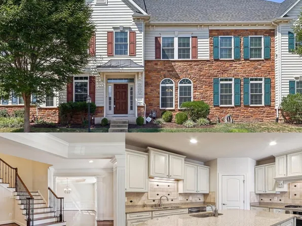 25071 Balcombe Ter, Chantilly, VA 20152