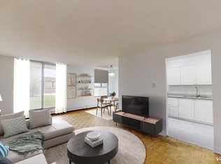 11 Catford, Toronto, ON M3J 1P9
