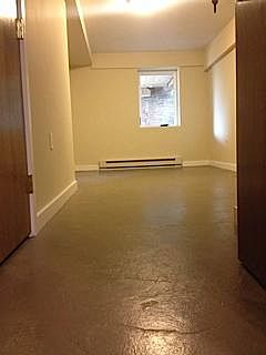 Bedroom Lrg 1