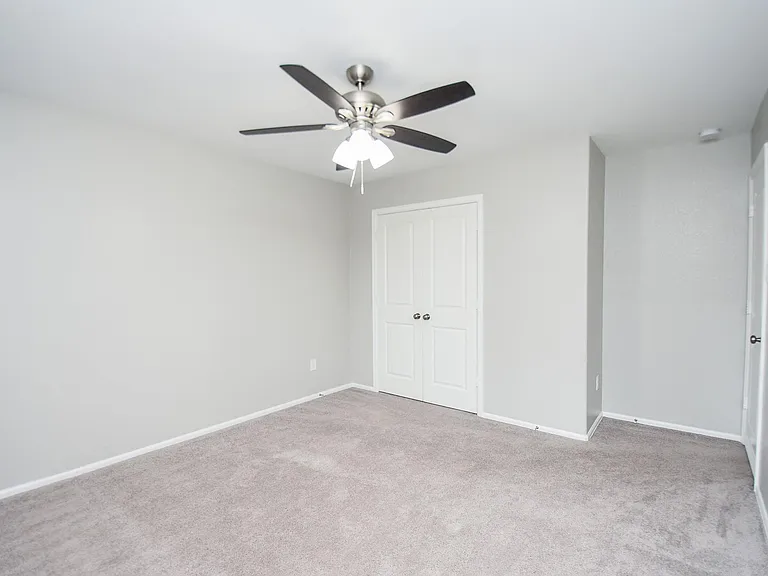 22707 Bolanzo Ln — Photo 19