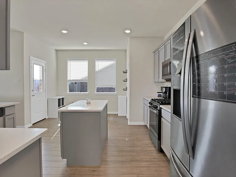 621 Ridgeback Trl — Photo 6