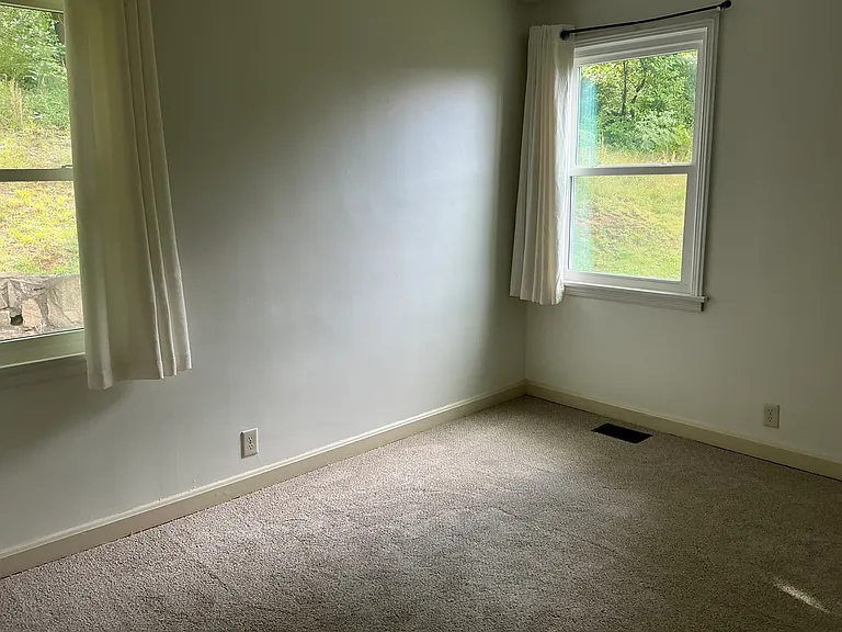 722 Forest Dr — Photo 12
