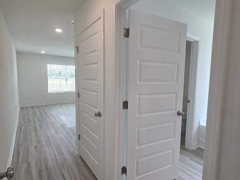 22050 Aleutian Ave — Photo 9