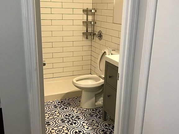 3rd image of 65-18 38th Ave #1