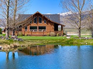 18 Obsidian Ln, Livingston, MT 59047