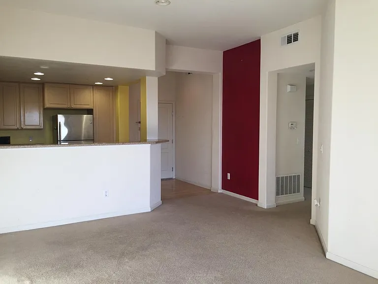 Kitchen & Living room