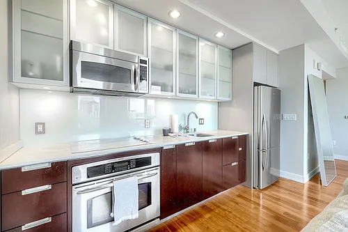 575 6th Ave #1109 Photo 1