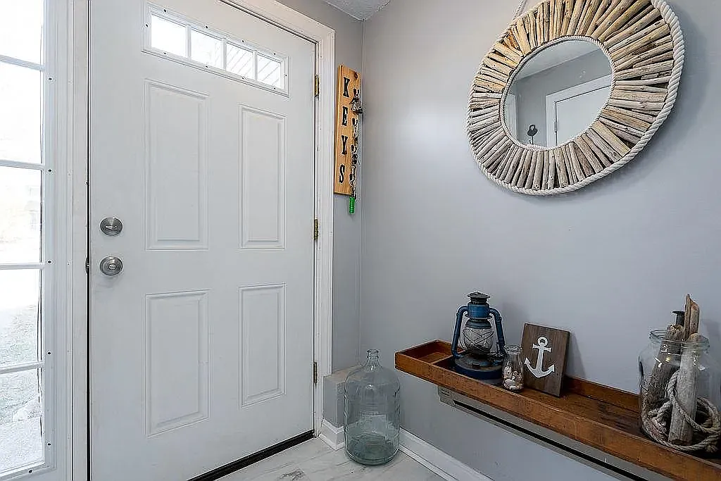 2 bed, 1039 sqft, $2,650 — Photo 2