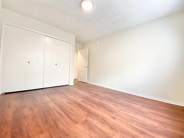 7010 Lanewood Ave #205 — Photo 5