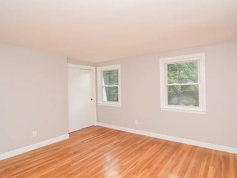 37-49 Arcadia Ave #45 — Photo 16