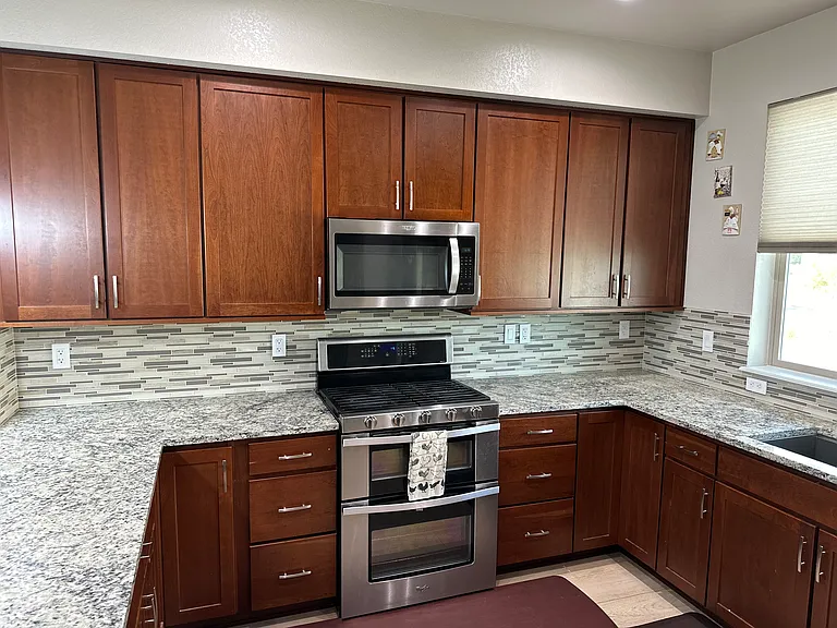 15529 W Washburn Ave — Photo 4