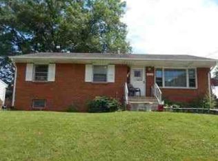 6905 Good Luck Rd, Hyattsville, MD 20784