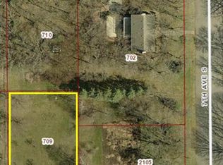 709 S Park Pl, Saint Cloud, MN 56301