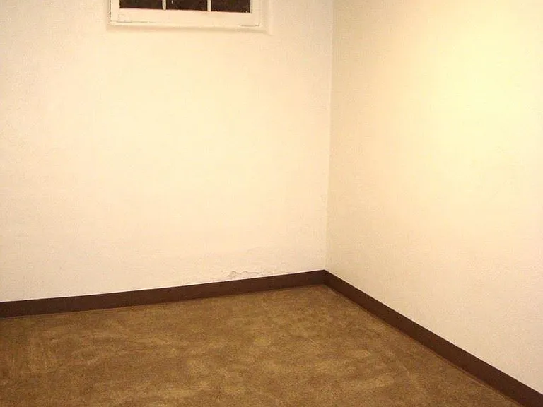 645 S Whitcomb St #B — Photo 4
