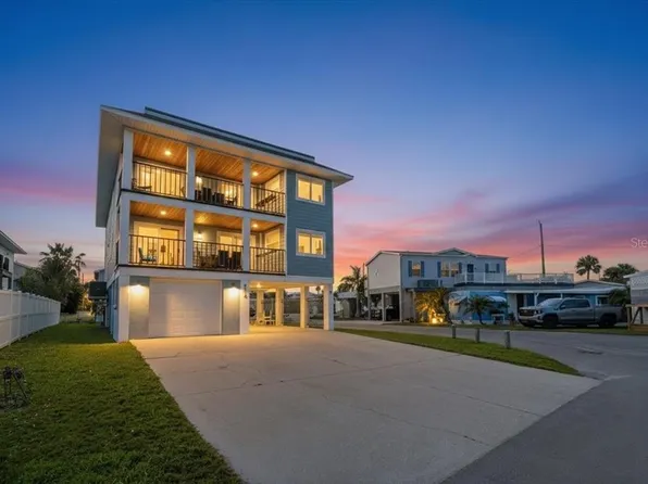 2518 Avenue B, Bradenton Beach, FL 34217