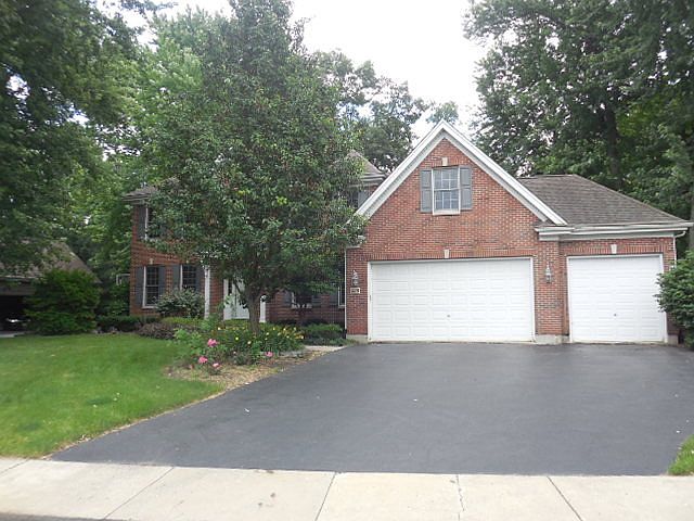 1st image of 330 Long Oak Dr