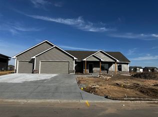 514 S Sweetwater Rd, Maize, KS 67101